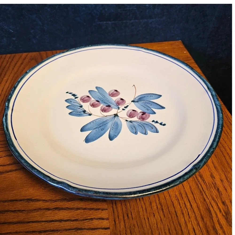 P.V. Italy Hand Painted Ceramic Dinner Plate Blue Leaves Purple Berries 13